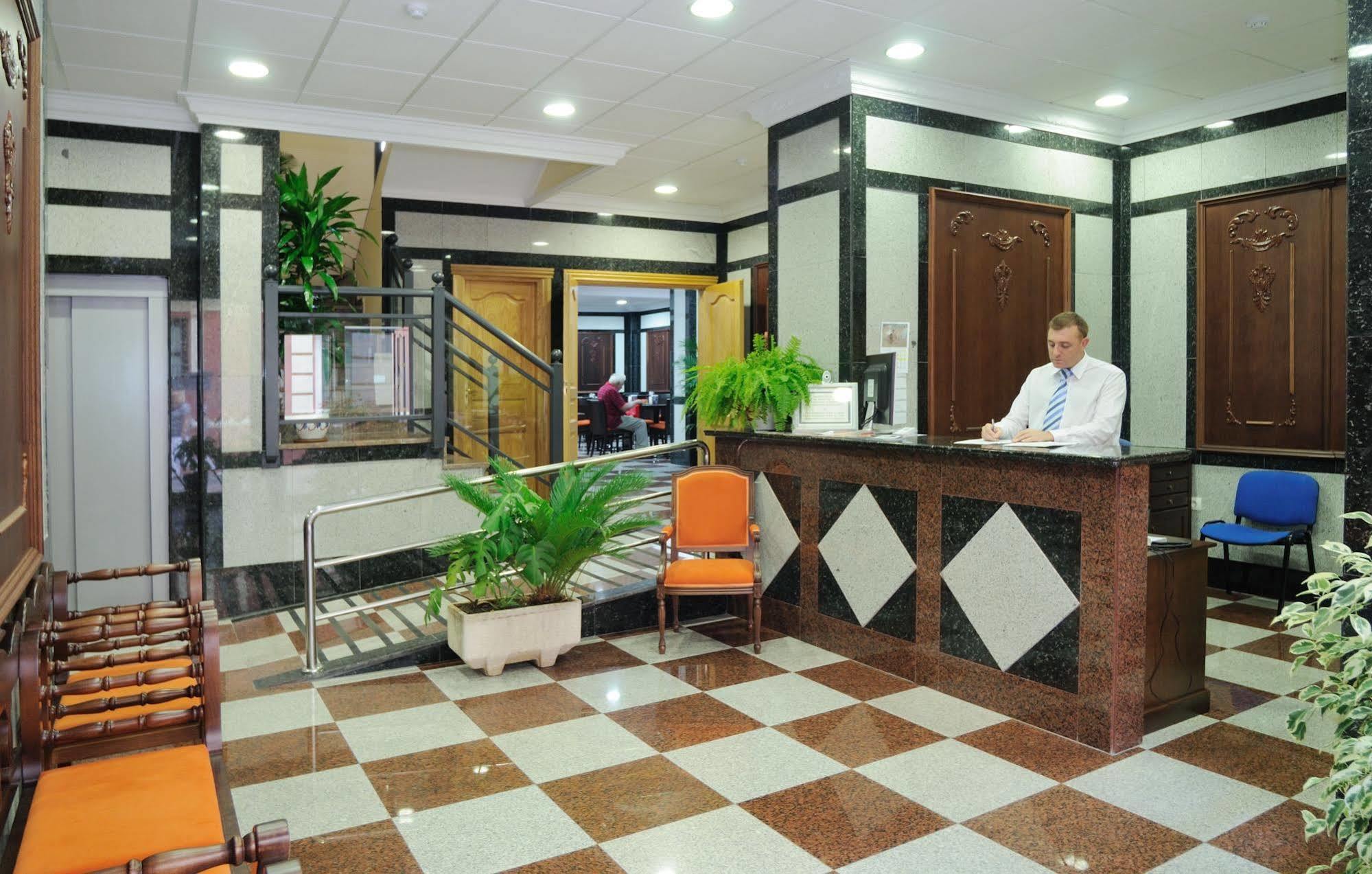 Hotel Reyesol Fuengirola